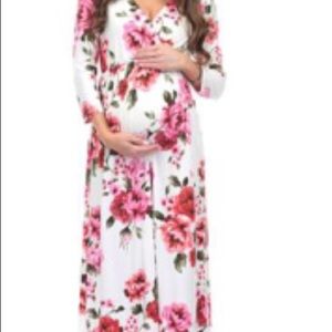 Floral motherbee 3/4 sleeve maternity maxi dress